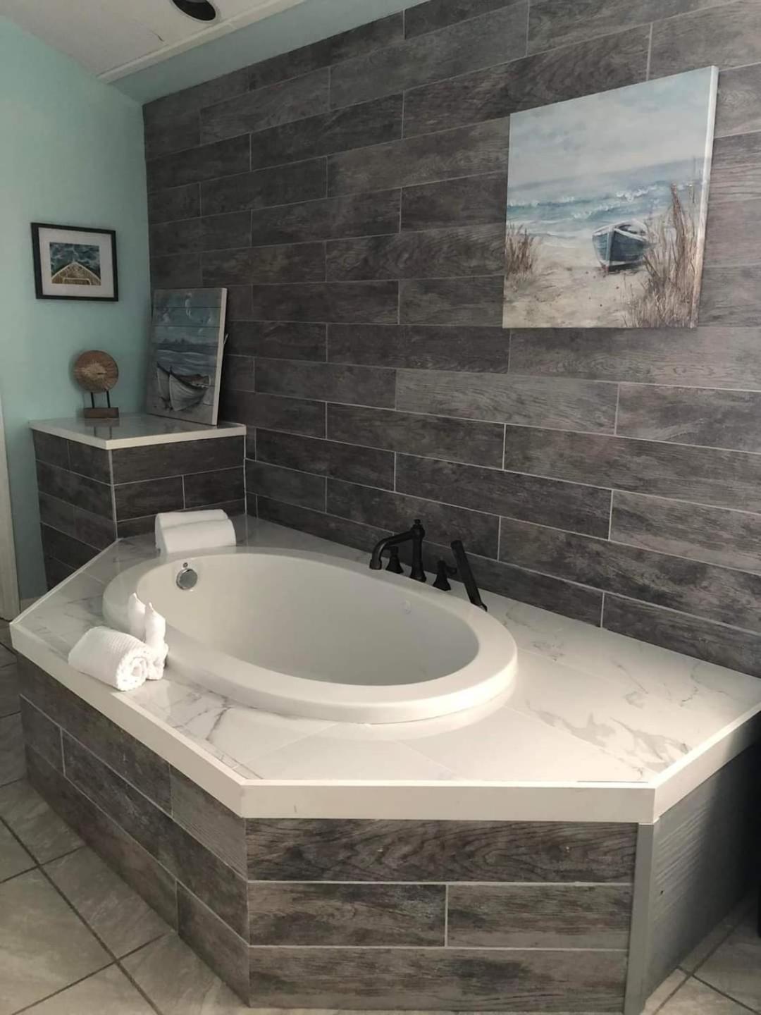 Elegant Jacuzzi Suite Hancock Exteriör bild